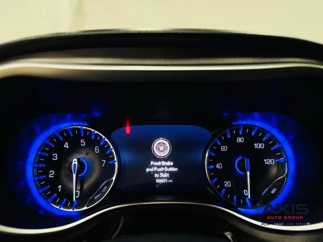 SEMINUEVOS CHRYSLER Pacifica a Estados en autogozo