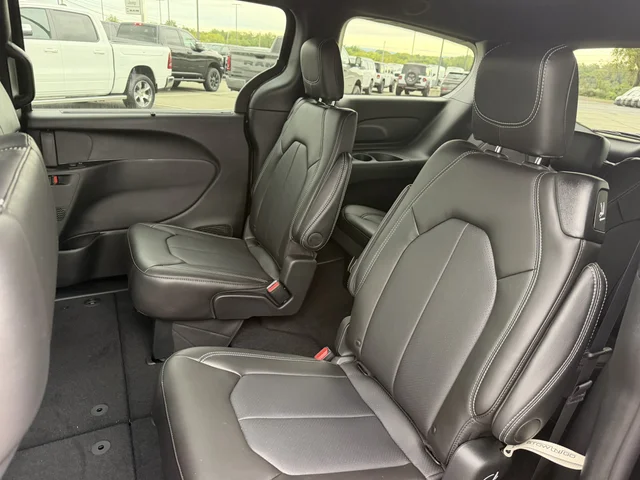Nuevos CHRYSLER PACIFICA à Estados chez autogozo