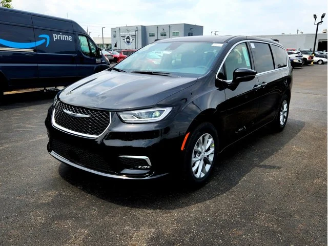 Nuevos CHRYSLER PACIFICA à Estados chez autogozo