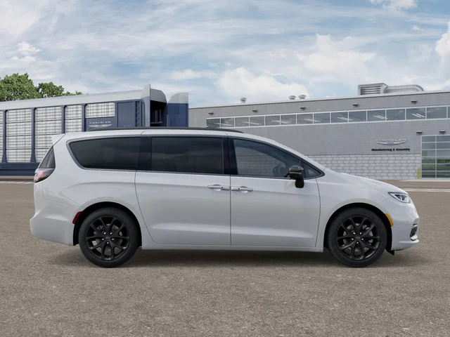 Nuevos CHRYSLER PACIFICA à Estados chez autogozo
