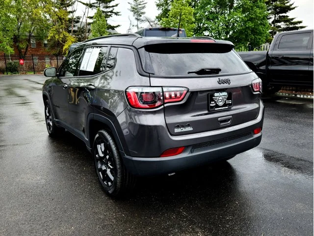 SEMINUEVOS JEEP Compass at Columbus in Bob Caldwell Chrysler Jeep Dodge Ram