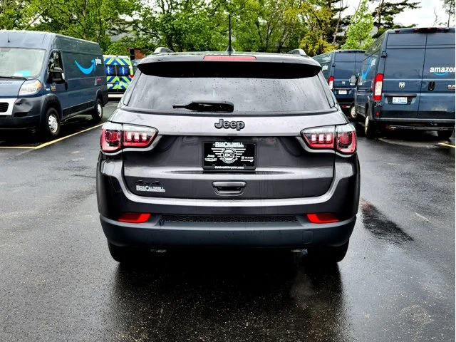 SEMINUEVOS JEEP Compass at Columbus in Bob Caldwell Chrysler Jeep Dodge Ram