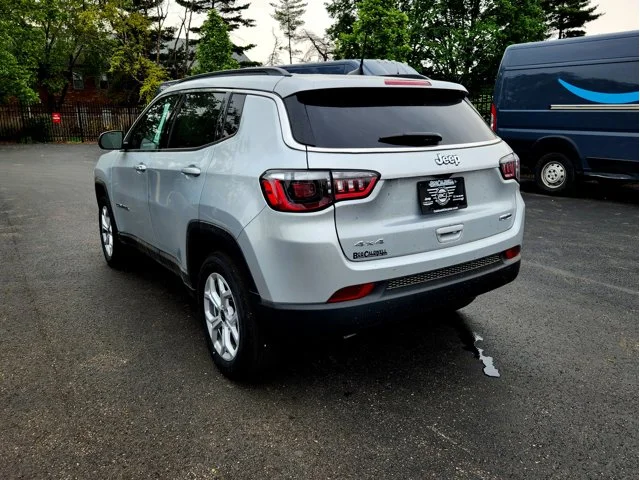 Nuevos JEEP COMPASS at Columbus in Bob Caldwell Chrysler Jeep Dodge Ram