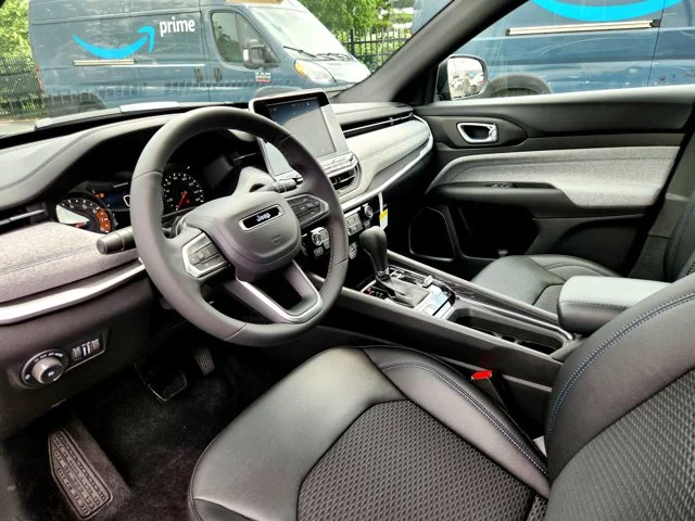 Nuevos JEEP COMPASS at Columbus in Bob Caldwell Chrysler Jeep Dodge Ram