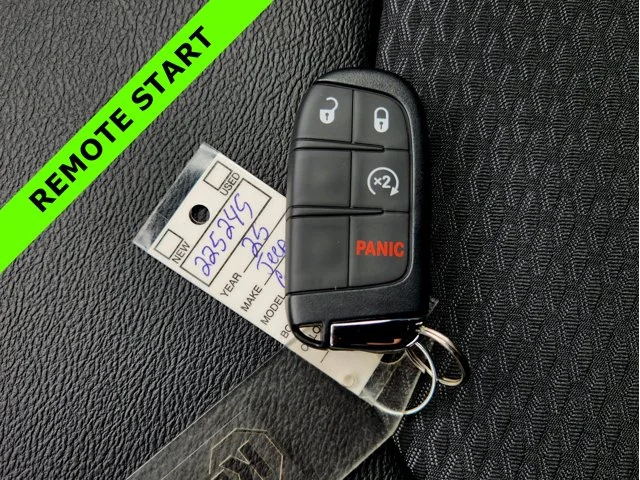 Nuevos JEEP COMPASS at Columbus in Bob Caldwell Chrysler Jeep Dodge Ram