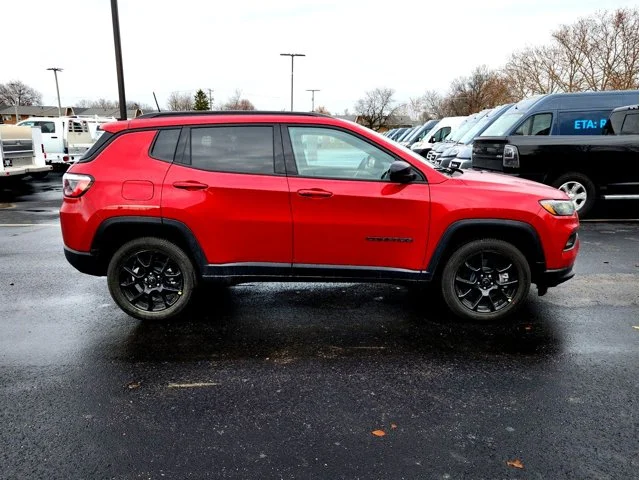 Nuevos JEEP COMPASS at Columbus in Bob Caldwell Chrysler Jeep Dodge Ram