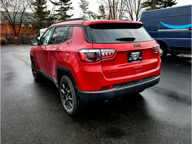 Nuevos JEEP COMPASS at Columbus in Bob Caldwell Chrysler Jeep Dodge Ram