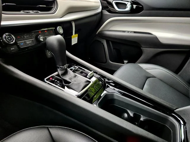 Nuevos JEEP COMPASS at Columbus in Bob Caldwell Chrysler Jeep Dodge Ram