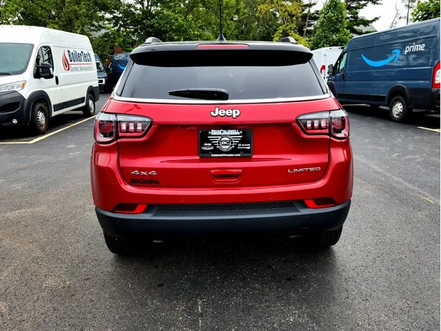 Nuevos JEEP COMPASS at Columbus in Bob Caldwell Chrysler Jeep Dodge Ram