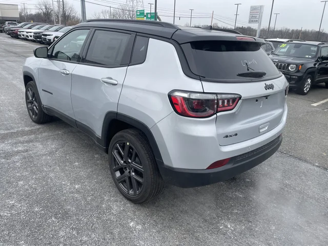 Nuevos JEEP COMPASS à Estados chez autogozo