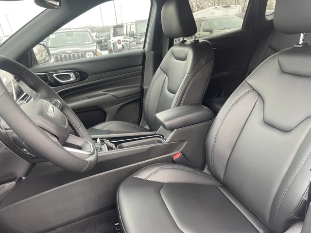 Nuevos JEEP COMPASS à Estados chez autogozo