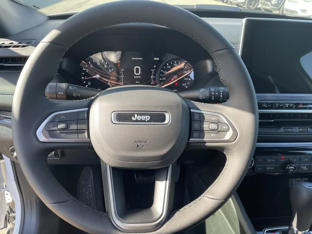 Nuevos JEEP COMPASS à Estados chez autogozo