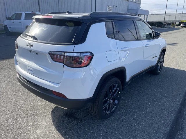 Nuevos JEEP COMPASS à Estados chez autogozo