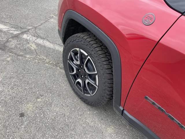 Nuevos JEEP COMPASS à Estados chez autogozo