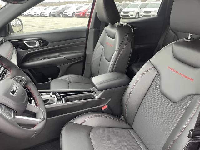 Nuevos JEEP COMPASS à Estados chez autogozo