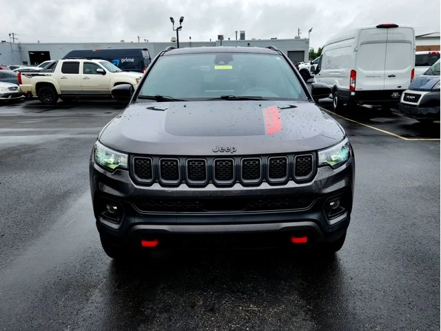 SEMINUEVOS JEEP Compass at Columbus in Bob Caldwell Chrysler Jeep Dodge Ram