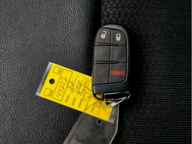 SEMINUEVOS JEEP Compass at Columbus in Bob Caldwell Chrysler Jeep Dodge Ram
