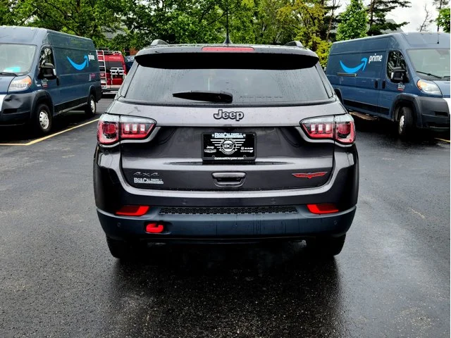 SEMINUEVOS JEEP Compass at Columbus in Bob Caldwell Chrysler Jeep Dodge Ram