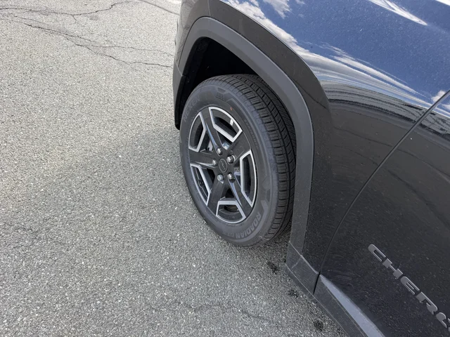 Nuevos JEEP CHEROKEE à Estados chez autogozo