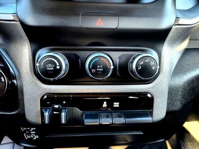 SEMINUEVOS RAM 3500 at Columbus in Bob Caldwell Chrysler Jeep Dodge Ram