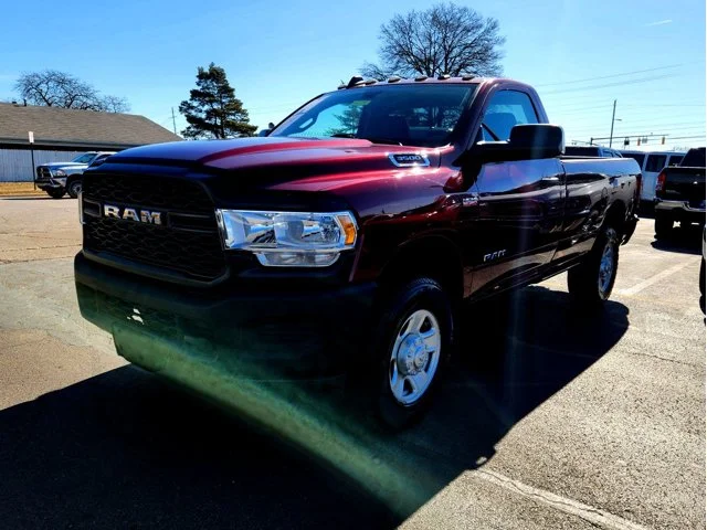 SEMINUEVOS RAM 3500 at Columbus in Bob Caldwell Chrysler Jeep Dodge Ram