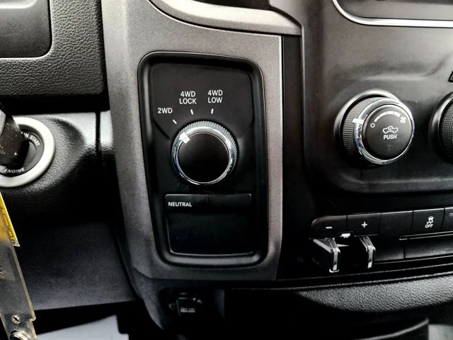 SEMINUEVOS RAM 3500 at Columbus in Bob Caldwell Chrysler Jeep Dodge Ram