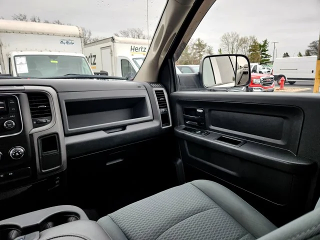 SEMINUEVOS RAM 3500 at Columbus in Bob Caldwell Chrysler Jeep Dodge Ram