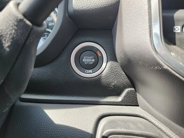 Nuevos RAM 3500 at Columbus in Bob Caldwell Chrysler Jeep Dodge Ram