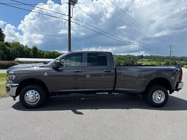 Nuevos RAM RAM 3500 at Mount Airy in Mount Airy Chrysler Dodge Jeep Ram Fiat