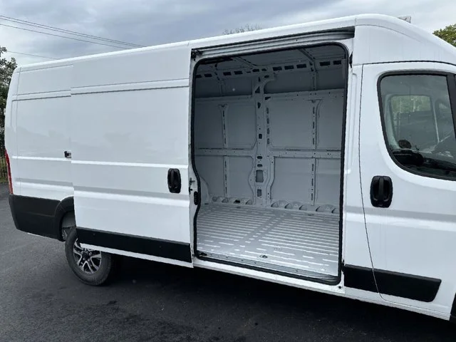 Nuevos RAM PROMASTER 3500 at Columbus in Bob Caldwell Chrysler Jeep Dodge Ram