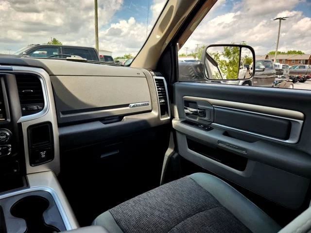 SEMINUEVOS RAM 2500 at Columbus in Bob Caldwell Chrysler Jeep Dodge Ram