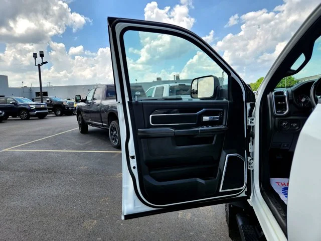 SEMINUEVOS RAM 2500 at Columbus in Bob Caldwell Chrysler Jeep Dodge Ram