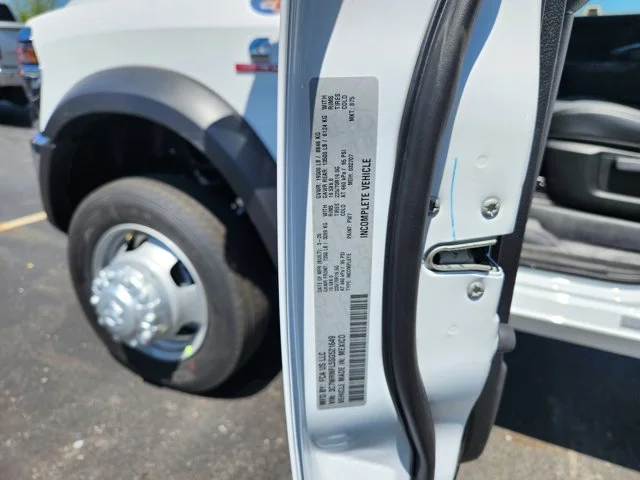 Nuevos RAM 5500HD at Columbus in Bob Caldwell Chrysler Jeep Dodge Ram