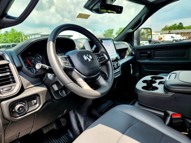 Nuevos RAM 5500HD at Columbus in Bob Caldwell Chrysler Jeep Dodge Ram