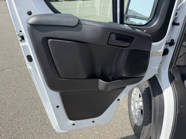 Nuevos RAM PROMASTER 3500 CUTAWAY à Estados chez autogozo