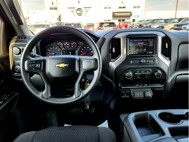SEMINUEVOS CHEVROLET Silverado 1500 at Columbus in Bob Caldwell Chrysler Jeep Dodge Ram