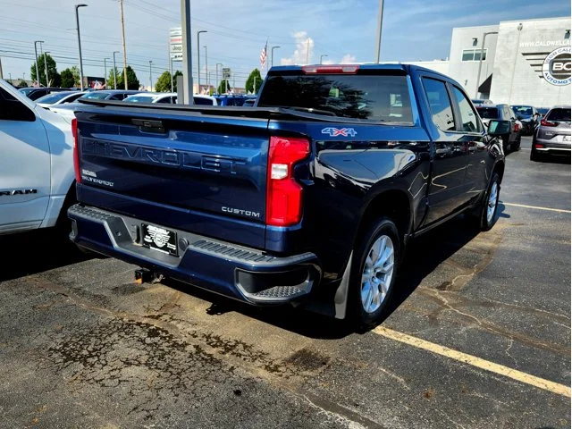 SEMINUEVOS CHEVROLET Silverado 1500 at Columbus in Bob Caldwell Chrysler Jeep Dodge Ram