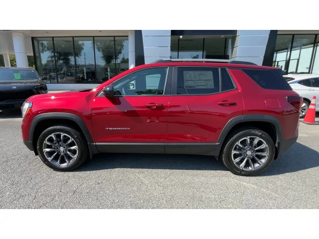 Nuevos GMC TERRAIN at Matthews in Liberty Buick GMC