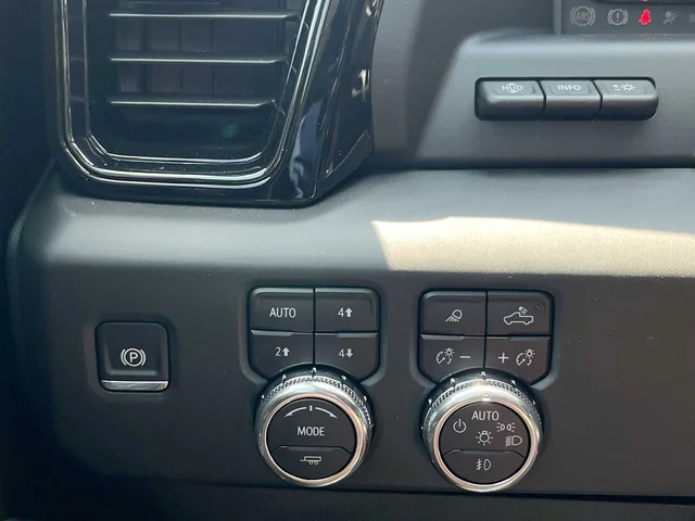 Nuevos GMC SIERRA 1500 at Matthews in Liberty Buick GMC