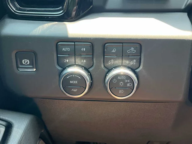 Nuevos GMC SIERRA 1500 at Matthews in Liberty Buick GMC