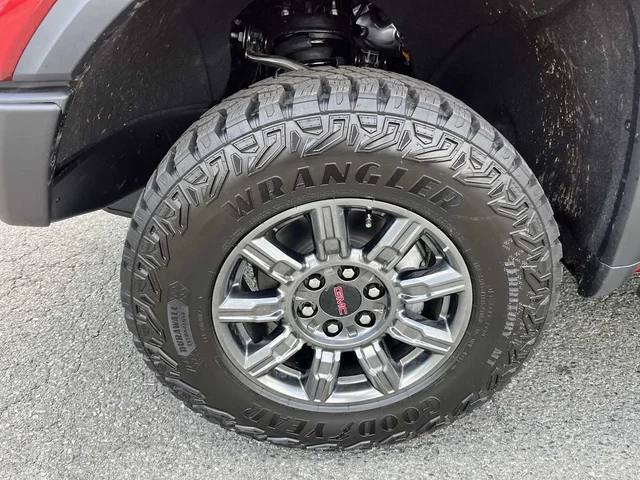Nuevos GMC SIERRA 1500 at Matthews in Liberty Buick GMC