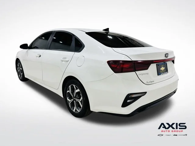 SEMINUEVOS KIA Forte a Estados en autogozo