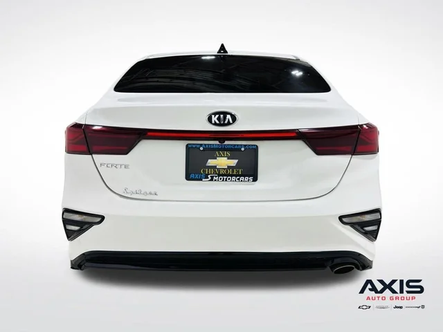 SEMINUEVOS KIA Forte a Estados en autogozo