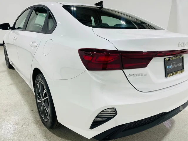 SEMINUEVOS KIA Forte a Estados en autogozo