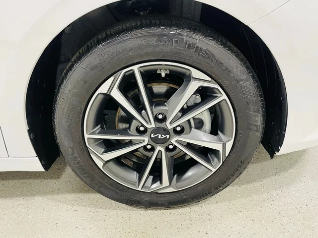 SEMINUEVOS KIA Forte a Estados en autogozo