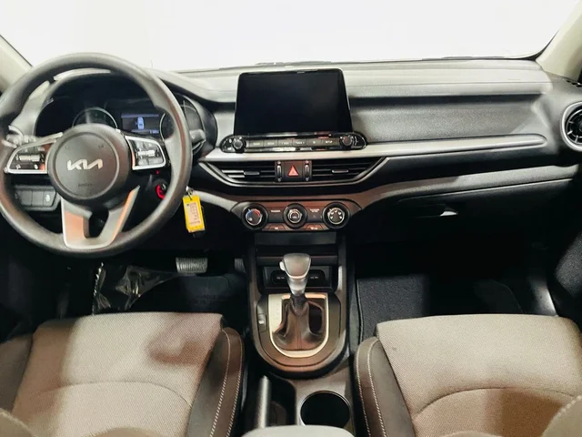 SEMINUEVOS KIA Forte a Estados en autogozo