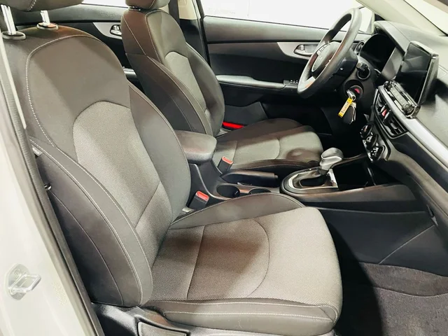 SEMINUEVOS KIA Forte a Estados en autogozo