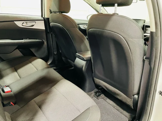 SEMINUEVOS KIA Forte a Estados en autogozo