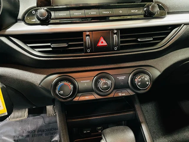SEMINUEVOS KIA Forte a Estados en autogozo