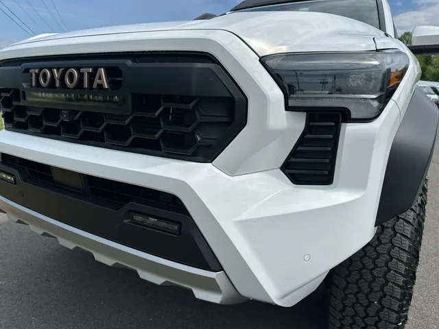 Nuevos TOYOTA TACOMA I-FORCE MAX at Mt Airy in Mount Airy Toyota